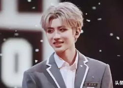 蔡徐坤娱乐吃瓜,揭秘明星背后的故事与争议